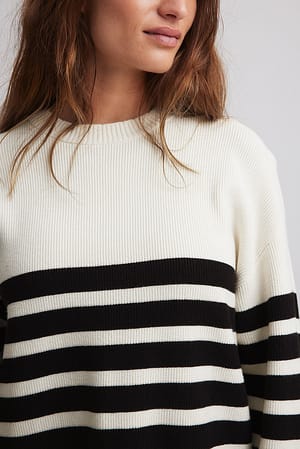 Round Neck Striped Knitted Sweater White