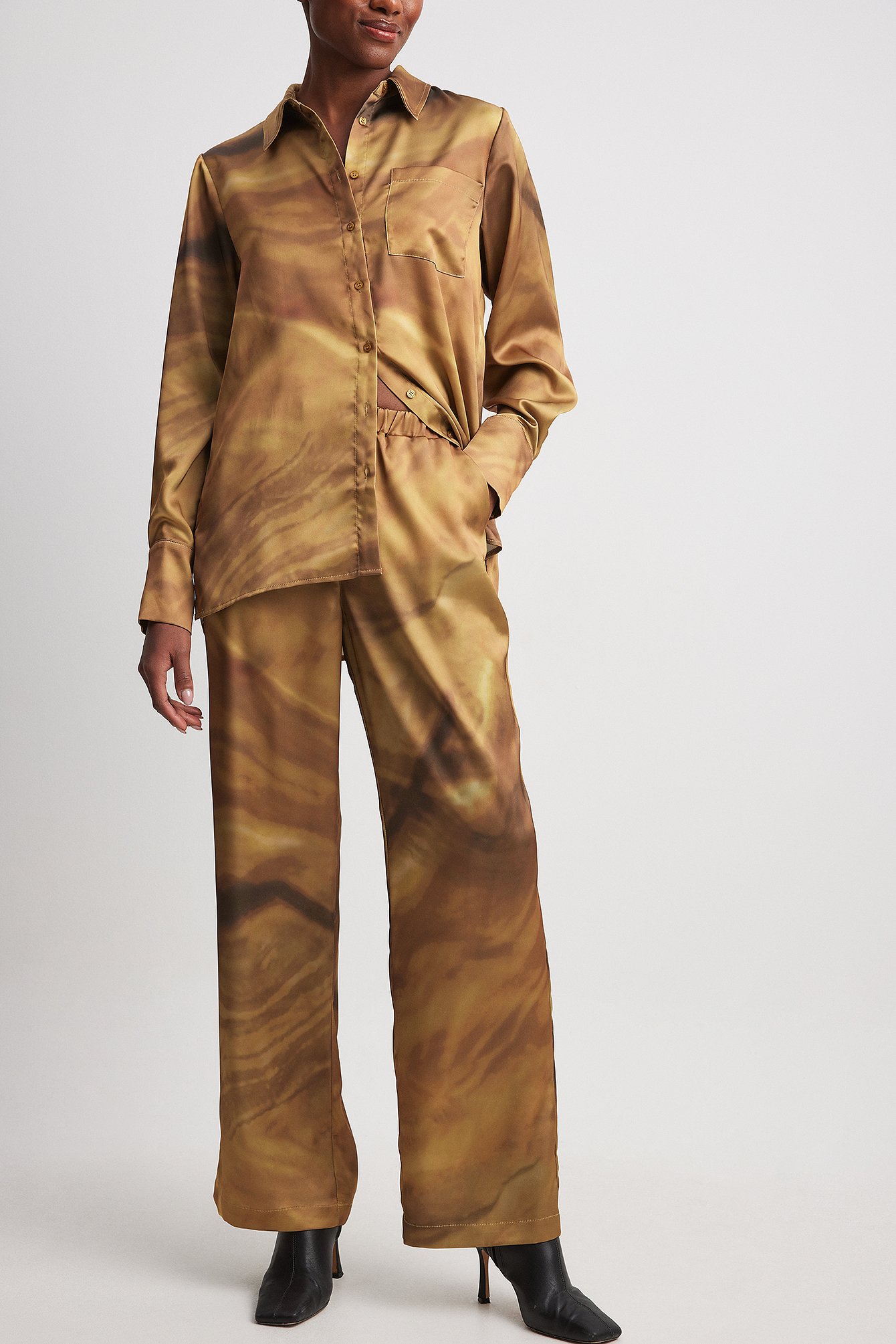 Buy LOV by Westside Mustard Claudine Paperbag Trousers Online at best price  at TataCLiQ