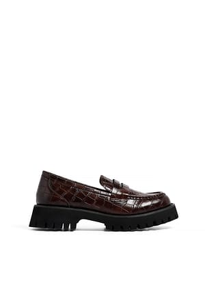 Brown Croco Loafers med sømdetalje