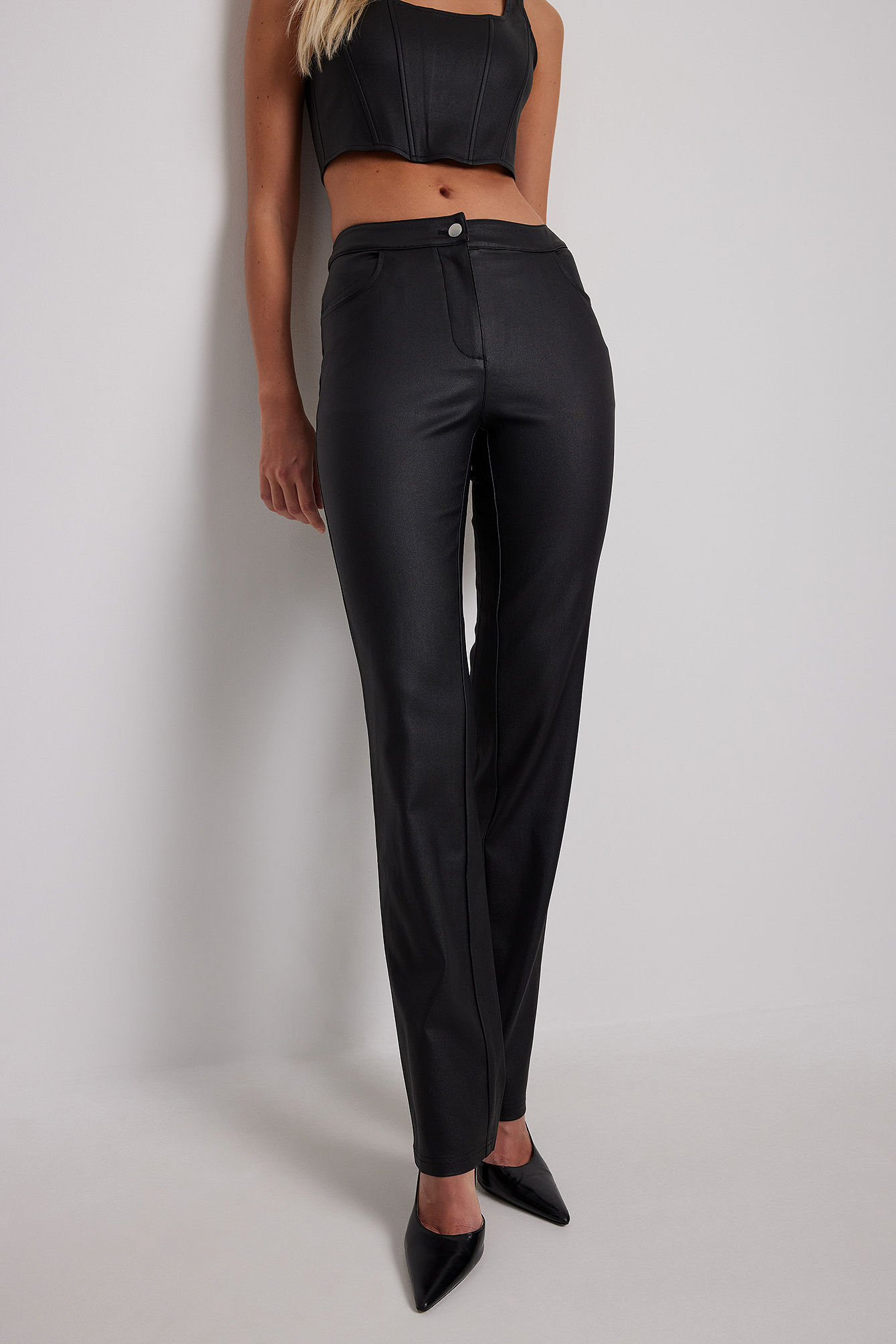 Pantalon discount noir brillant