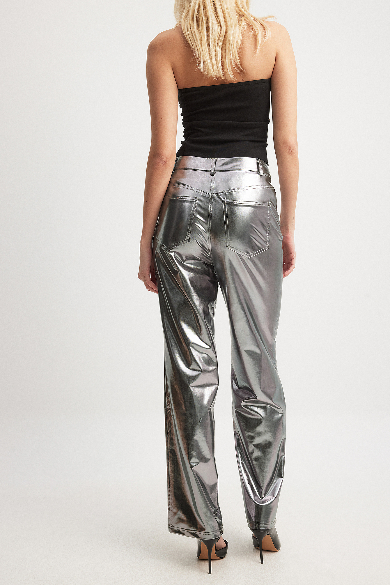 Shiny Straight Fit Pants Silver | NA-KD