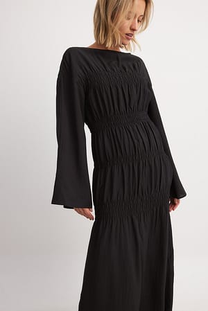 Black Maxi-jurk met gesmokt detail en lange mouwen