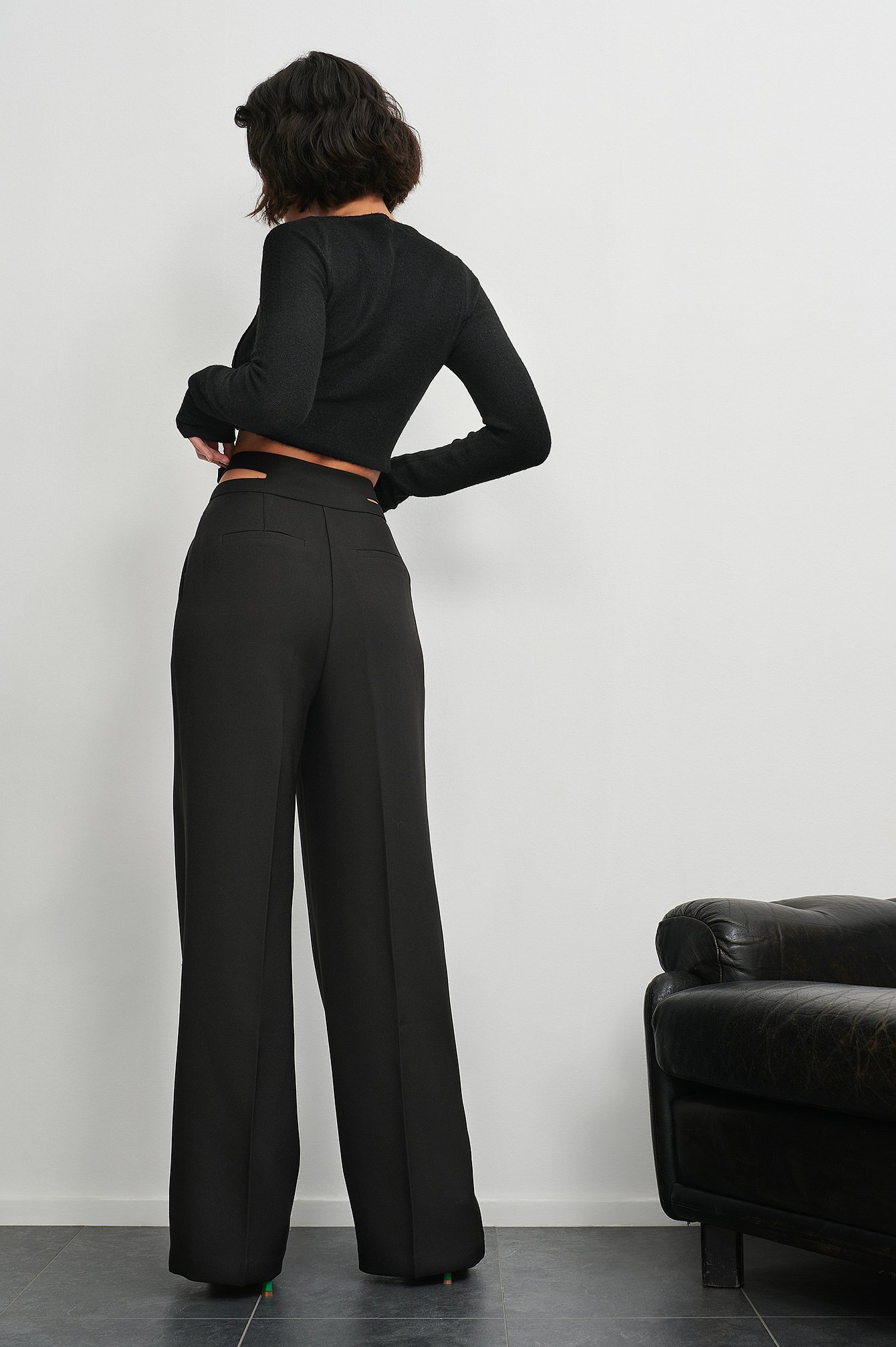 Buckle Detail Suit Pants Black | NA-KD