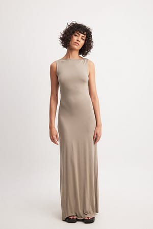 Mauve Soft Line Boat Neck Sleeveless Maxi Dress