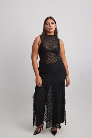 Lace Frill Maxi Dress Outfit