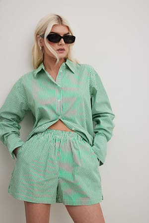 Green/White Shorts i bomuld med elastisk talje og striber