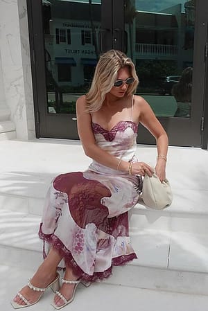 Pink Print Sukienka z koronką z nadrukiem kolażu rzeźb
