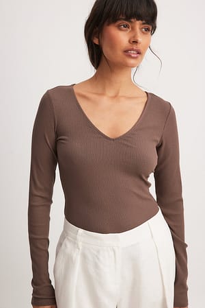 Brown V-Neck Ribbed Long Sleeve Top