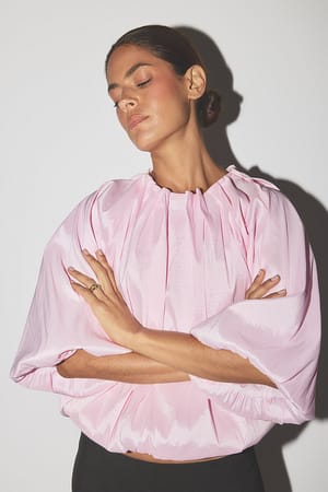 Light Pink Bluse med volum