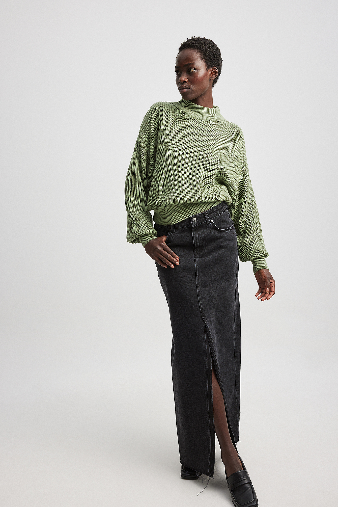 Volume Sleeve High Neck Knitted Sweater Green | NA-KD