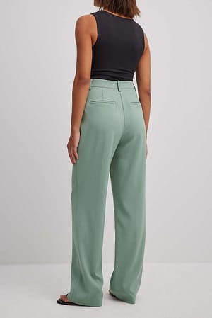 Wide Pleated Suit Pants Green | NA-KD
